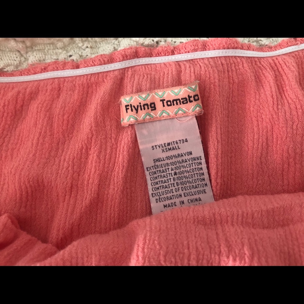 Off the shoulders coral crop top - Picture 3 of 4